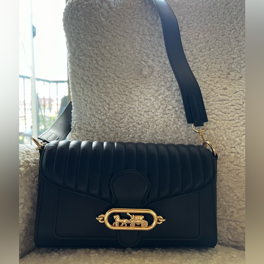 Cross body Coach leather bag